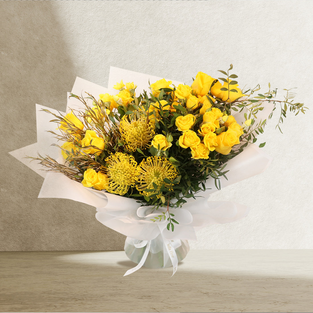 Dinnara Bouquet - Radiant Joy in Every Petal
