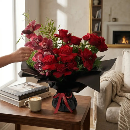 Amore Bouquet – Bold Elegance in Red