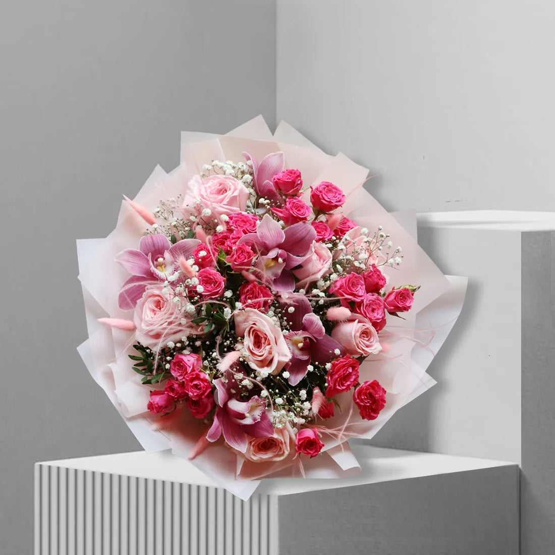 Pinki Bouquet - Soft Elegance in Blushing Pink